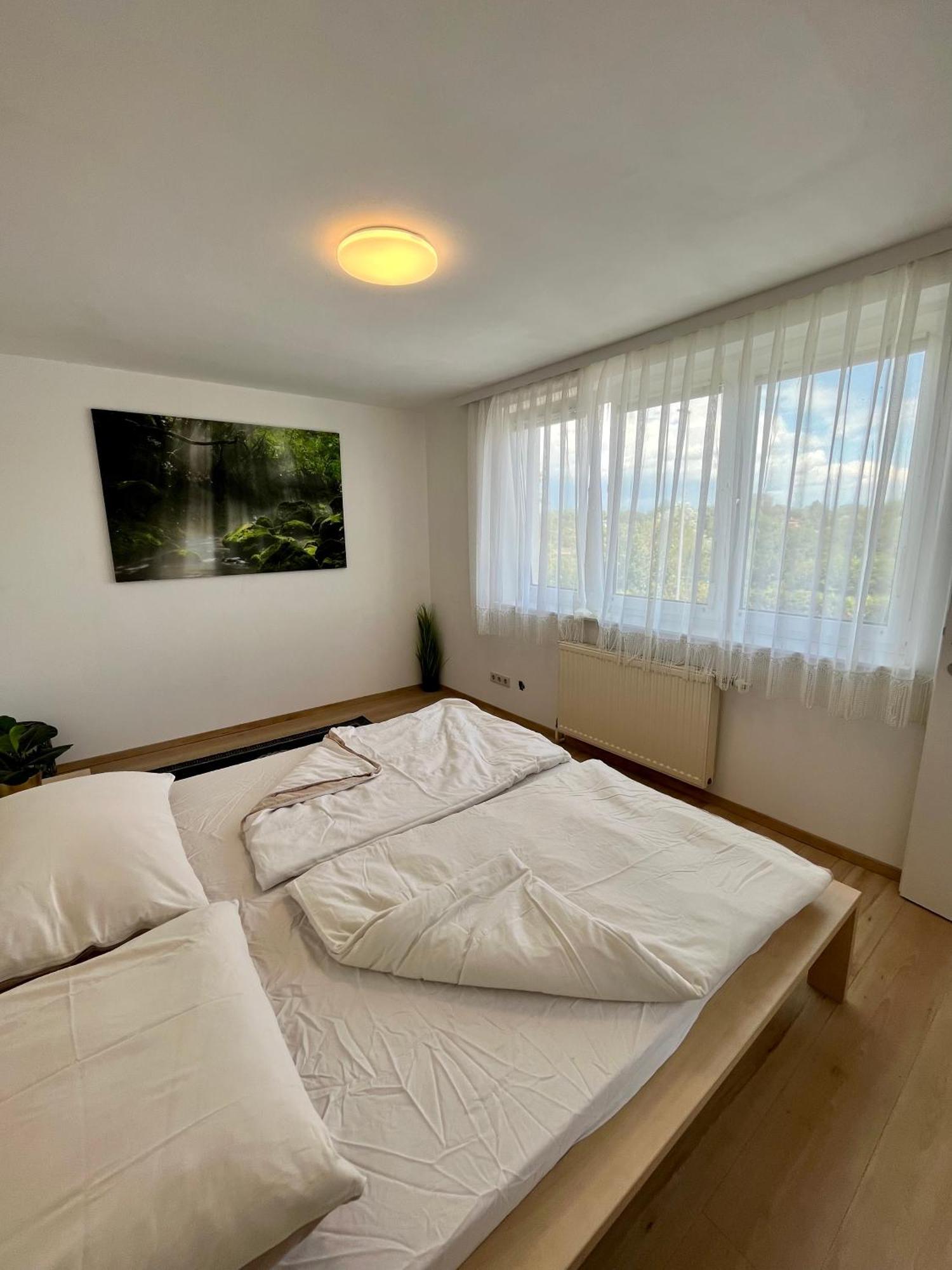 Atemberaubendes Apartment + Pool Vienne Extérieur photo